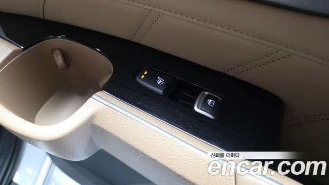 Kia Sorento 2023 — Фото 19/20