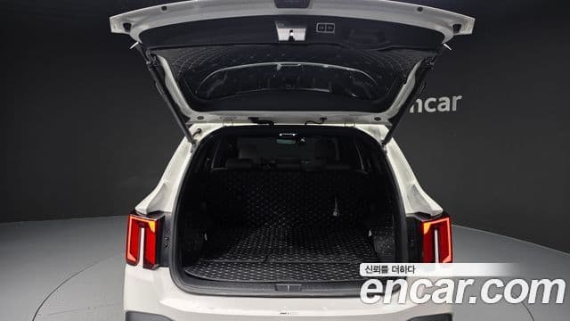 Kia Sorento 2023 — Фото 20/20