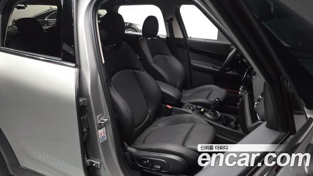 Mini Cooper Countryman 2024 — Photo 16/35