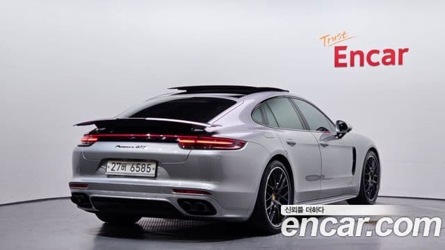 Porsche Panamera 2019 — Şəkil 1/20