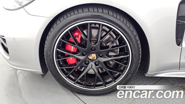 Porsche Panamera 2019 — Şəkil 4/20