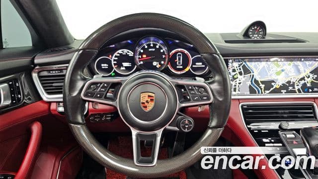 Porsche Panamera 2019 — Şəkil 13/20