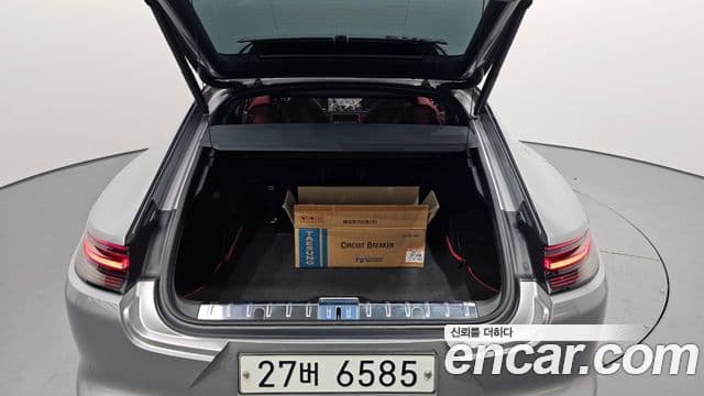 Porsche Panamera 2019 — Şəkil 16/20
