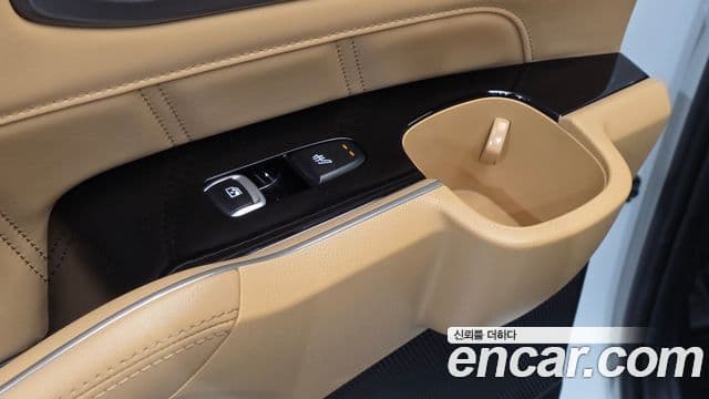 Kia Sorento 2022 — Фото 19/20