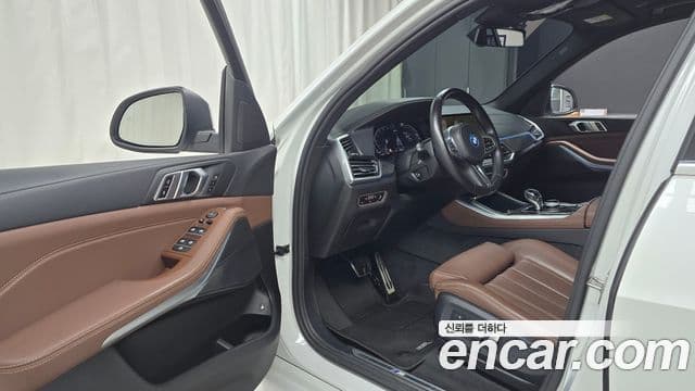BMW X5 2021 — Şəkil 10/20
