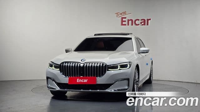 BMW 7 Series 2021 — Photo 15/20
