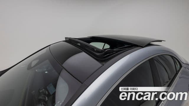 Mercedes-Benz CLA-Class 2025 — Фото 12/20