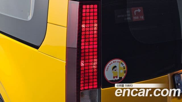 Hyundai Staria 2023 — Photo 22/34