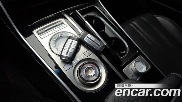 Genesis GV80 2020 — ფოტო 9/20