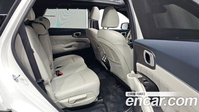 Kia Sorento 2024 — ფოტო 12/20