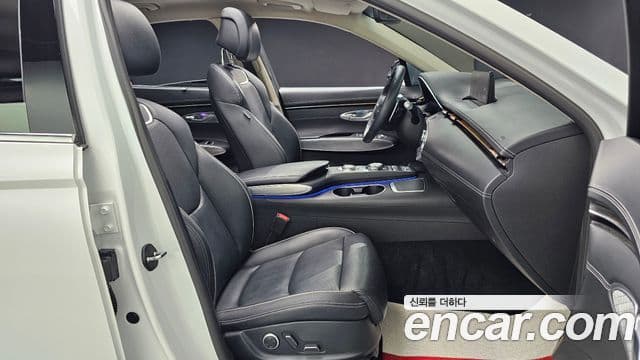 Genesis GV70 2021 — Şəkil 12/20