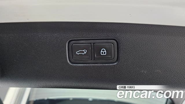 Genesis GV70 2021 — Şəkil 18/20