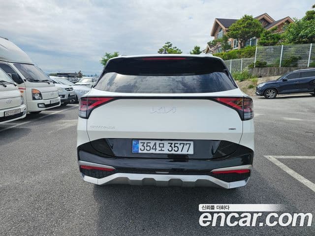 Kia Sportage 2023 — Фото 5/20