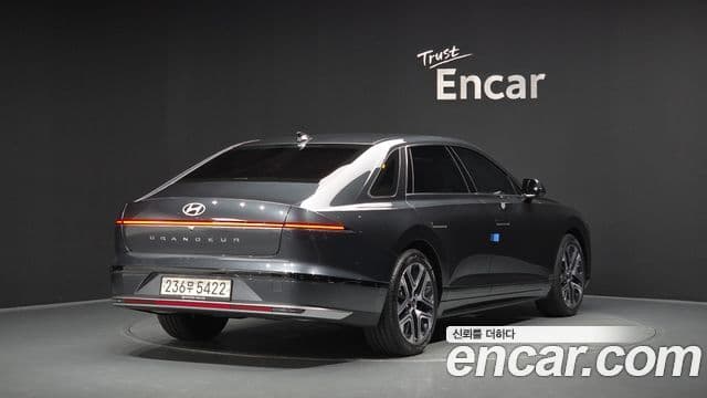 Hyundai Grandeur 2022 — Şəkil 2/20