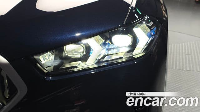 BMW X6 2025 — Photo 15/35