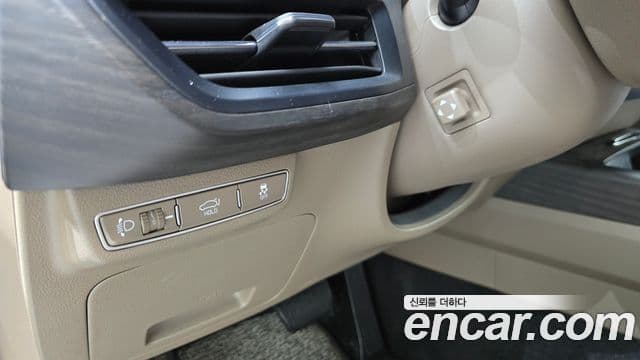 Kia K8 2021 — Şəkil 15/20