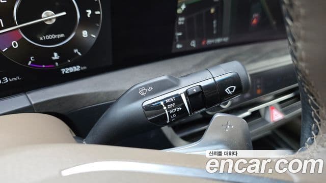 Kia K8 2021 — Şəkil 17/20