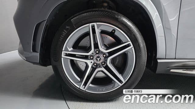 Mercedes-Benz GLS-Class 2022 — Фото 4/20