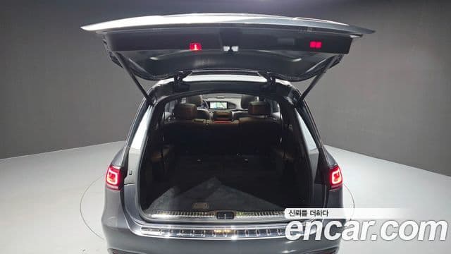 Mercedes-Benz GLS-Class 2022 — Фото 18/20