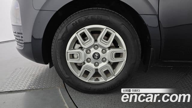 Hyundai Staria 2024 — ფოტო 5/20