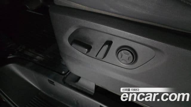 Hyundai Staria 2024 — Photo 14/30