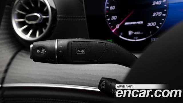 Mercedes-Benz AMG GT 2025 — Photo 19/20