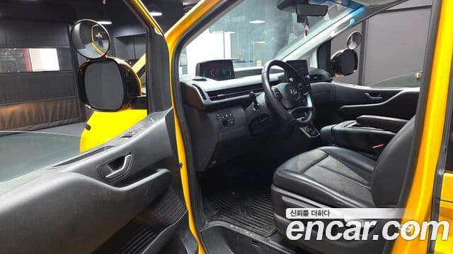 Hyundai Staria 2024 — Şəkil 10/20