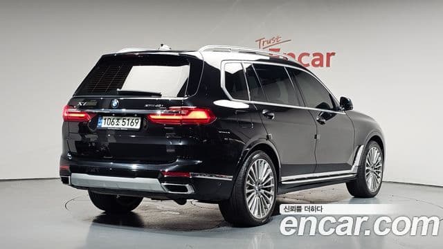 BMW X7 2020 — ფოტო 2/20