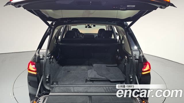 BMW X7 2020 — ფოტო 20/20