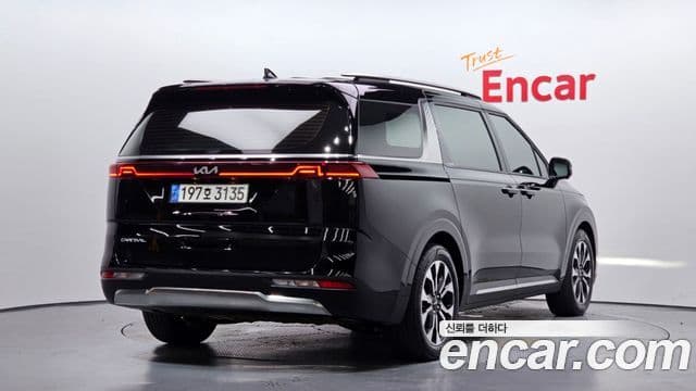 Kia Carnival 2022 — Фото 2/20