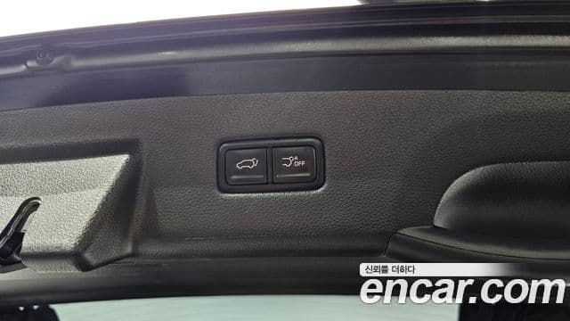 Kia Carnival 2022 — Фото 16/20