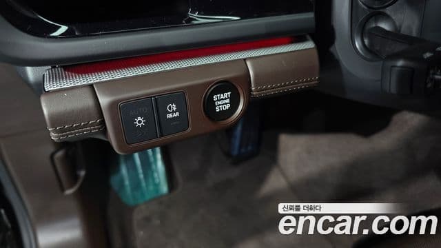 Porsche Panamera 2025 — Şəkil 20/20