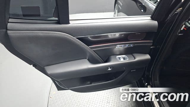 Genesis G90 2022 — ფოტო 6/39