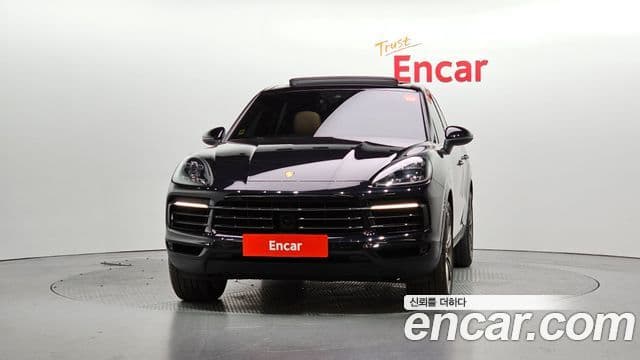 Porsche Cayenne 2019 — ფოტო 3/20