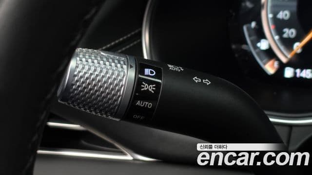 Genesis GV80 2021 — ფოტო 10/37