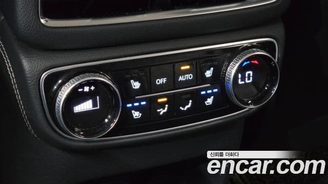 Genesis GV80 2021 — ფოტო 15/37