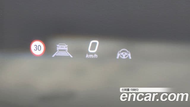 Mercedes-Benz GLE-Class 2025 — Photo 19/36