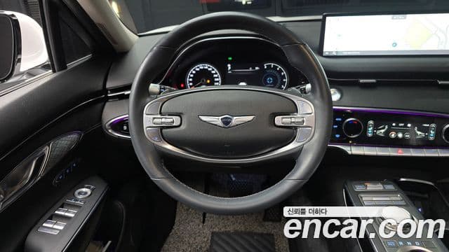 Genesis GV70 2022 — Şəkil 13/20