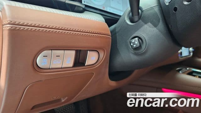 Genesis G90 2022 — Photo 5/35