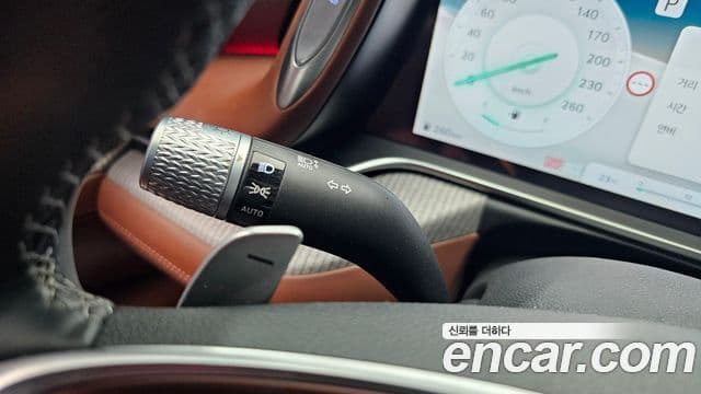 Genesis G90 2022 — Photo 35/35