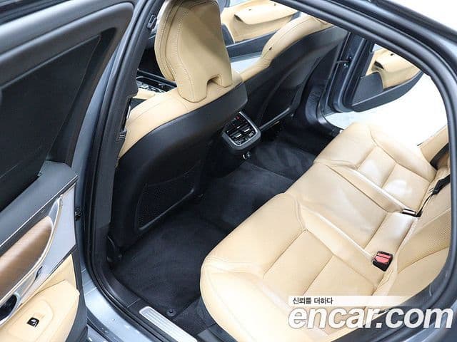 Volvo S90 2019 — Фото 14/20