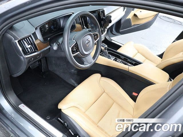 Volvo S90 2019 — Фото 15/20
