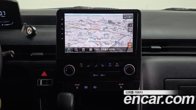 Hyundai Staria 2022 — ფოტო 13/20