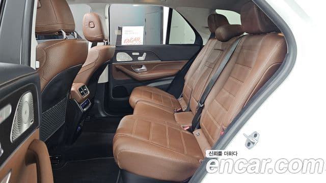 Mercedes-Benz GLE-Class 2023 — Şəkil 12/20
