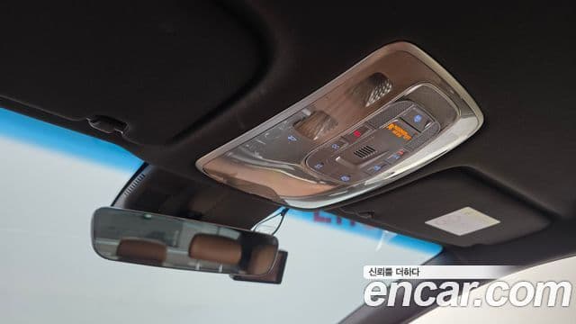 Genesis Electrified G80 2021 — ფოტო 18/20