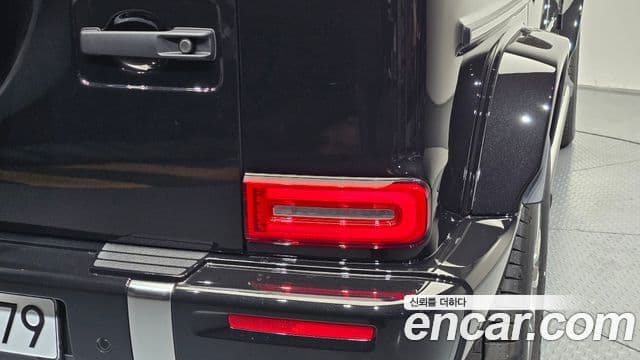 Mercedes-Benz G-Class 2026 — Photo 28/34