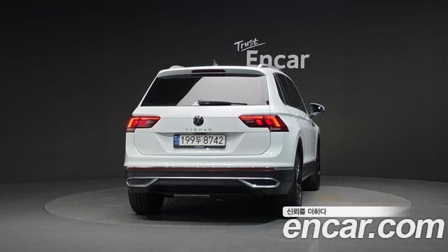 Volkswagen Tiguan 2022 — Şəkil 3/20