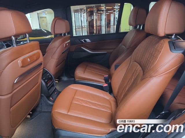 BMW X7 2025 — ფოტო 9/20