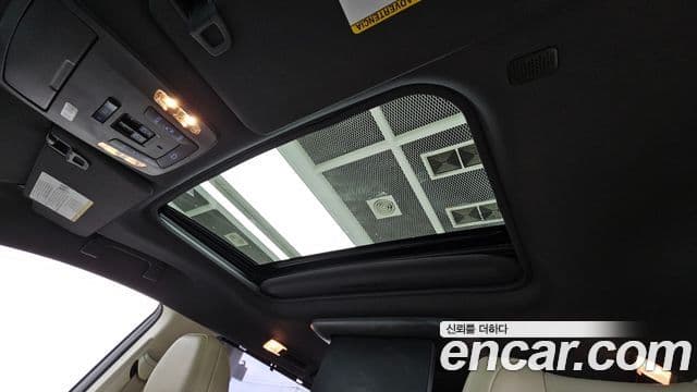 Toyota Sienna 2024 — Şəkil 17/20