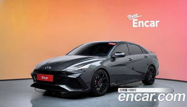 Hyundai Avante 2022 — Фото 1/20